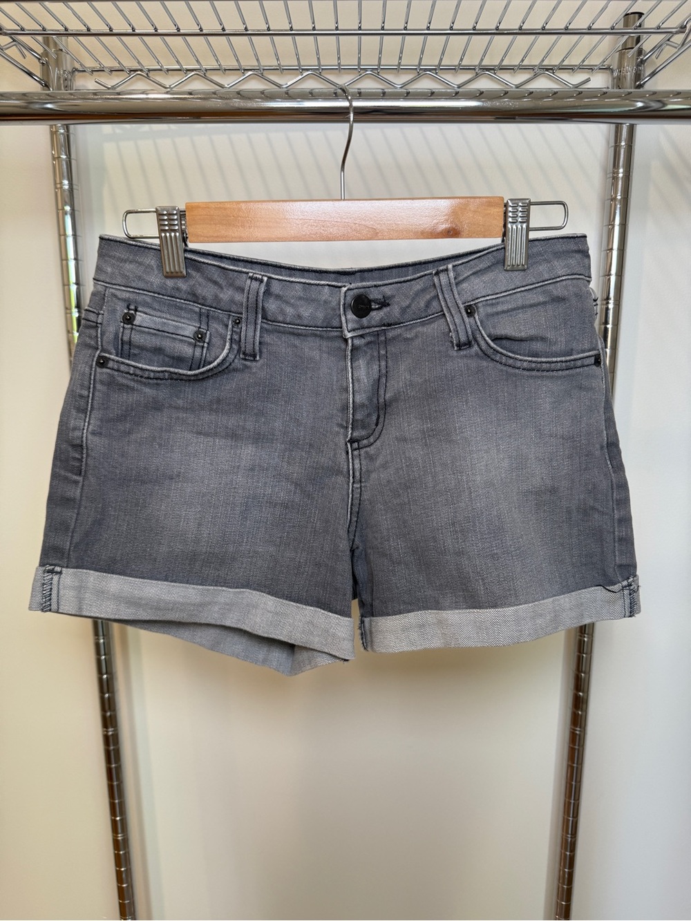 Lux Gray Rolled Hem Denim Shorts – Size 2